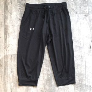 Under Armour crop pants black size Large